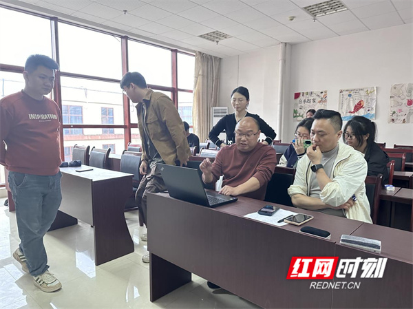 图片8.jpg 图片8.jpg